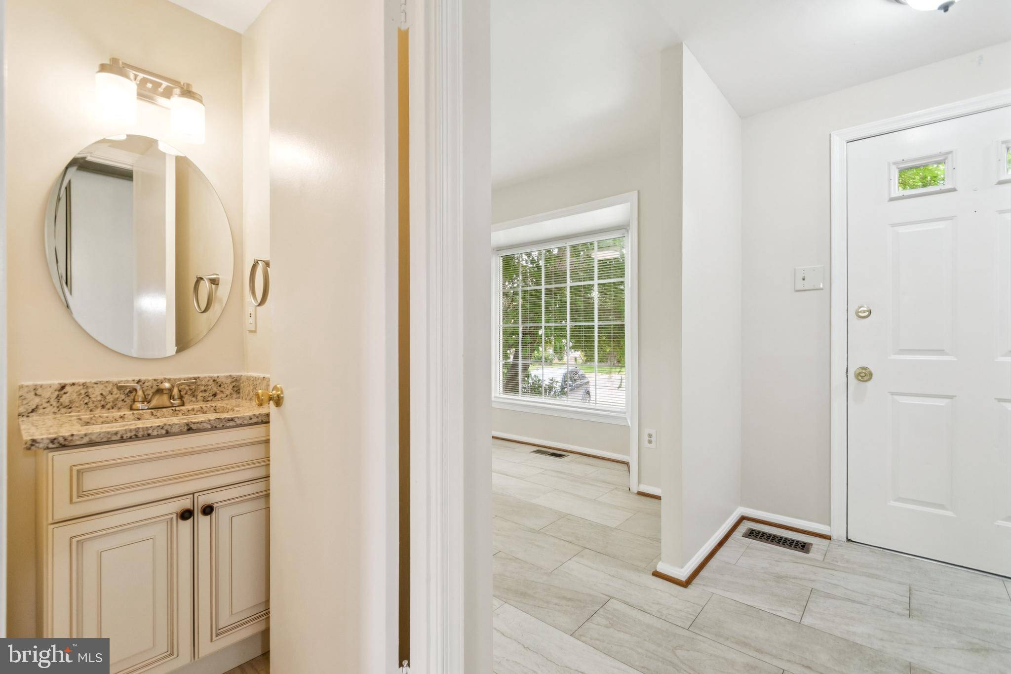 Gaithersburg, MD 20878,122 SHARPSTEAD LN