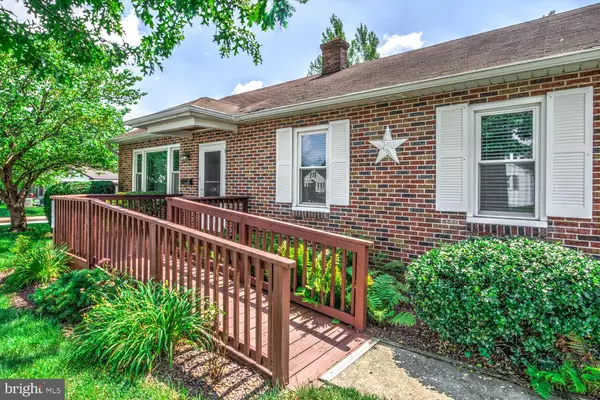 Manheim, PA 17545,202 N GRANT ST