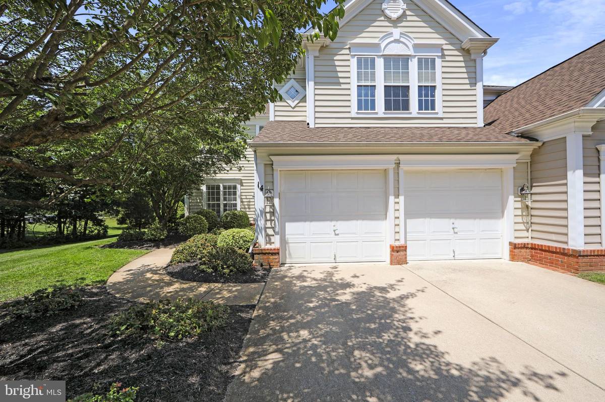 Medford, NJ 08055,14 WRENTHAM DR