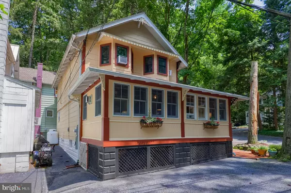 Mount Gretna, PA 17064,207 DICKSON