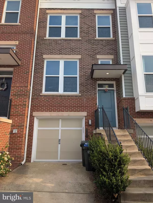 42677 REDEEMER TER, Brambleton, VA 20148