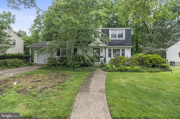 218 WALT WHITMAN BLVD, Cherry Hill, NJ 08003