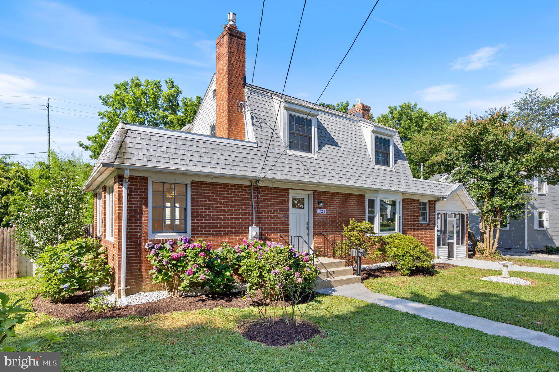 Rockville, MD 20850,721 MAPLETON RD
