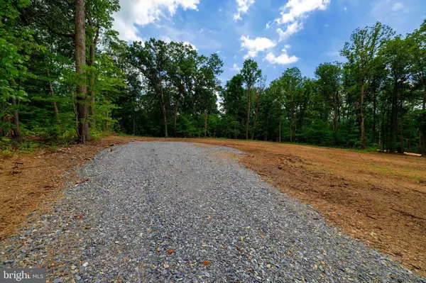 Luray, VA 22835,14 MONT VIEW LN