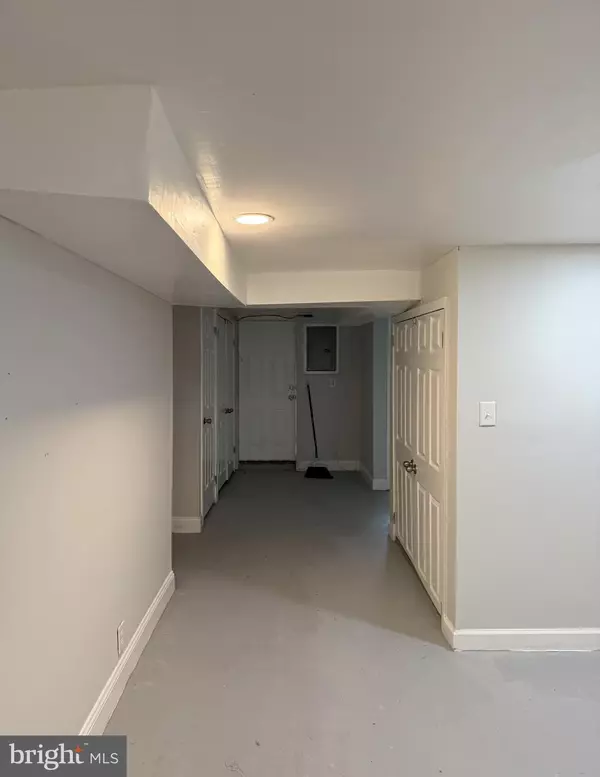 Baltimore, MD 21229,744 BETHNAL RD