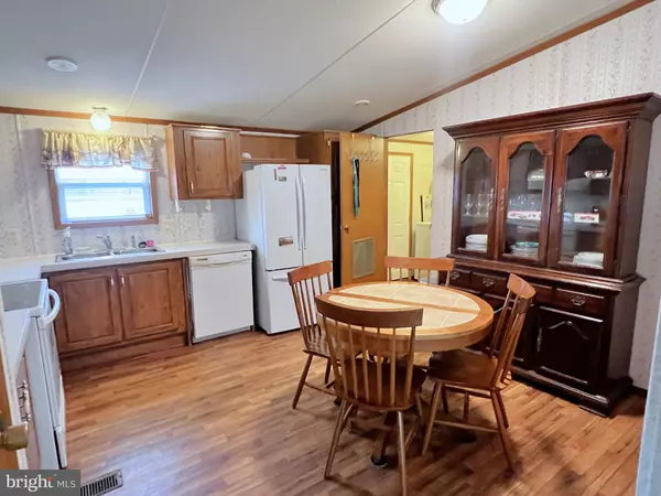 Lancaster, PA 17603,110 CLEARFIELD CT E