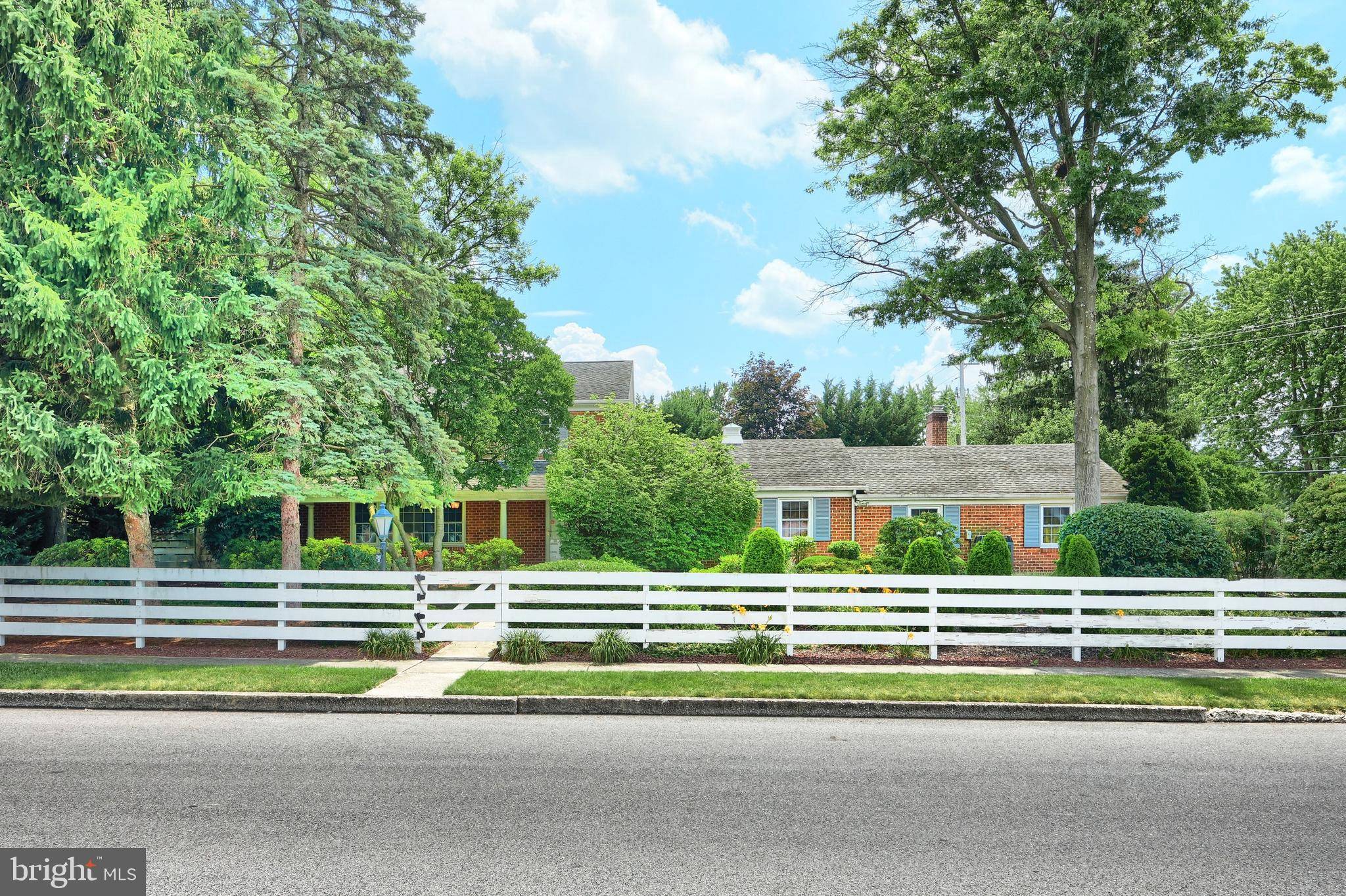 Hanover, PA 17331,201 GRANT DR