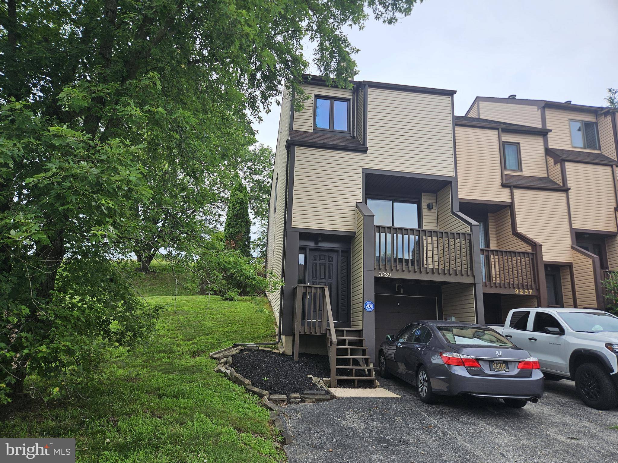 3239 BROOKLINE RD, Wilmington, DE 19808