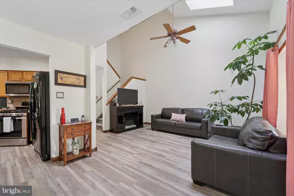 Glassboro, NJ 08028,35 MECOUCH DR