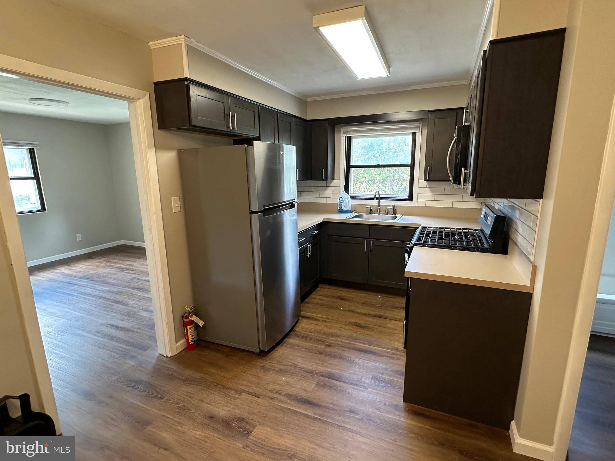 Ewing, NJ 08628,564 GRAND AVE #UNIT 5