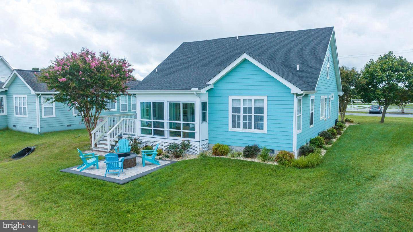 Lewes, DE 19958,298 LAKESIDE DR