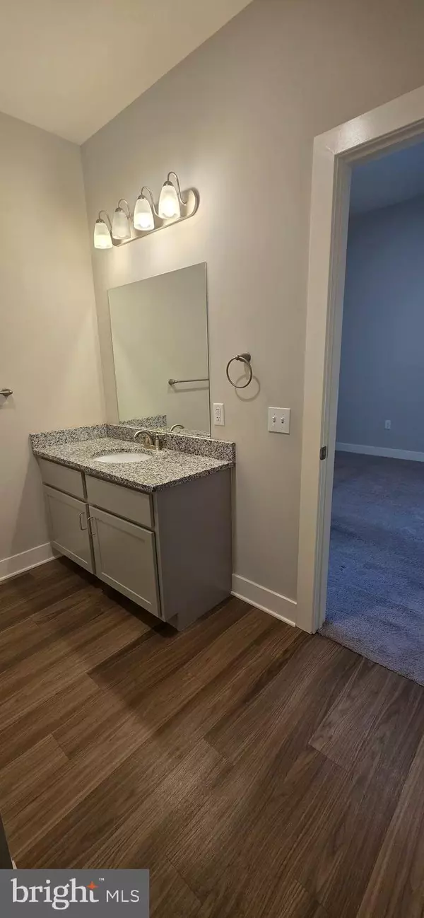 Columbia, PA 17512,315 LOCUST ST