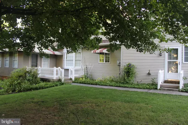 Willow Street, PA 17584,109 SANDSTONE DR