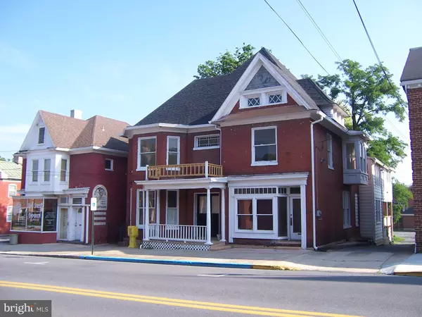 Martinsburg, WV 25401,314-316-318 W KING ST