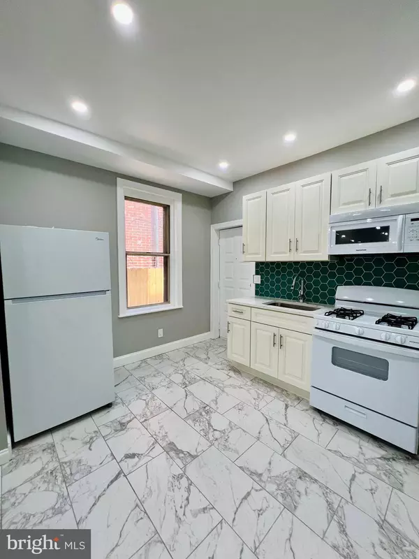 Philadelphia, PA 19140,4311 N HICKS ST
