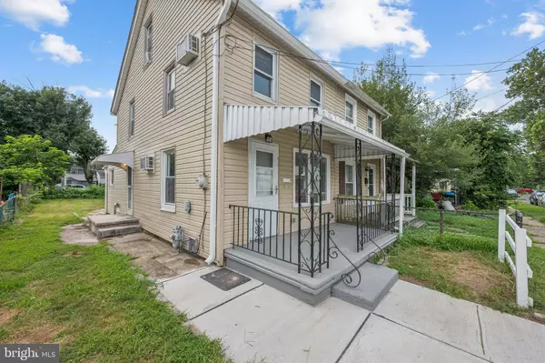 Florence, NJ 08518,810 W 2ND ST