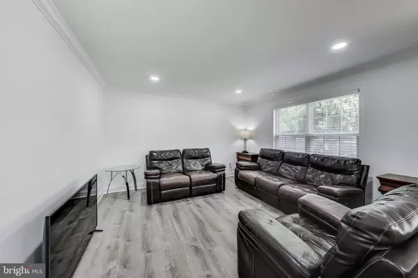 Middle River, MD 21220,9814 DEE WAY