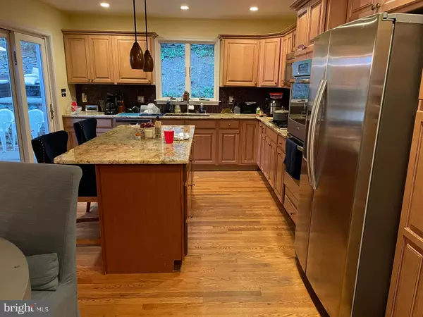 Bethesda, MD 20816,5520 WESTBARD AVE