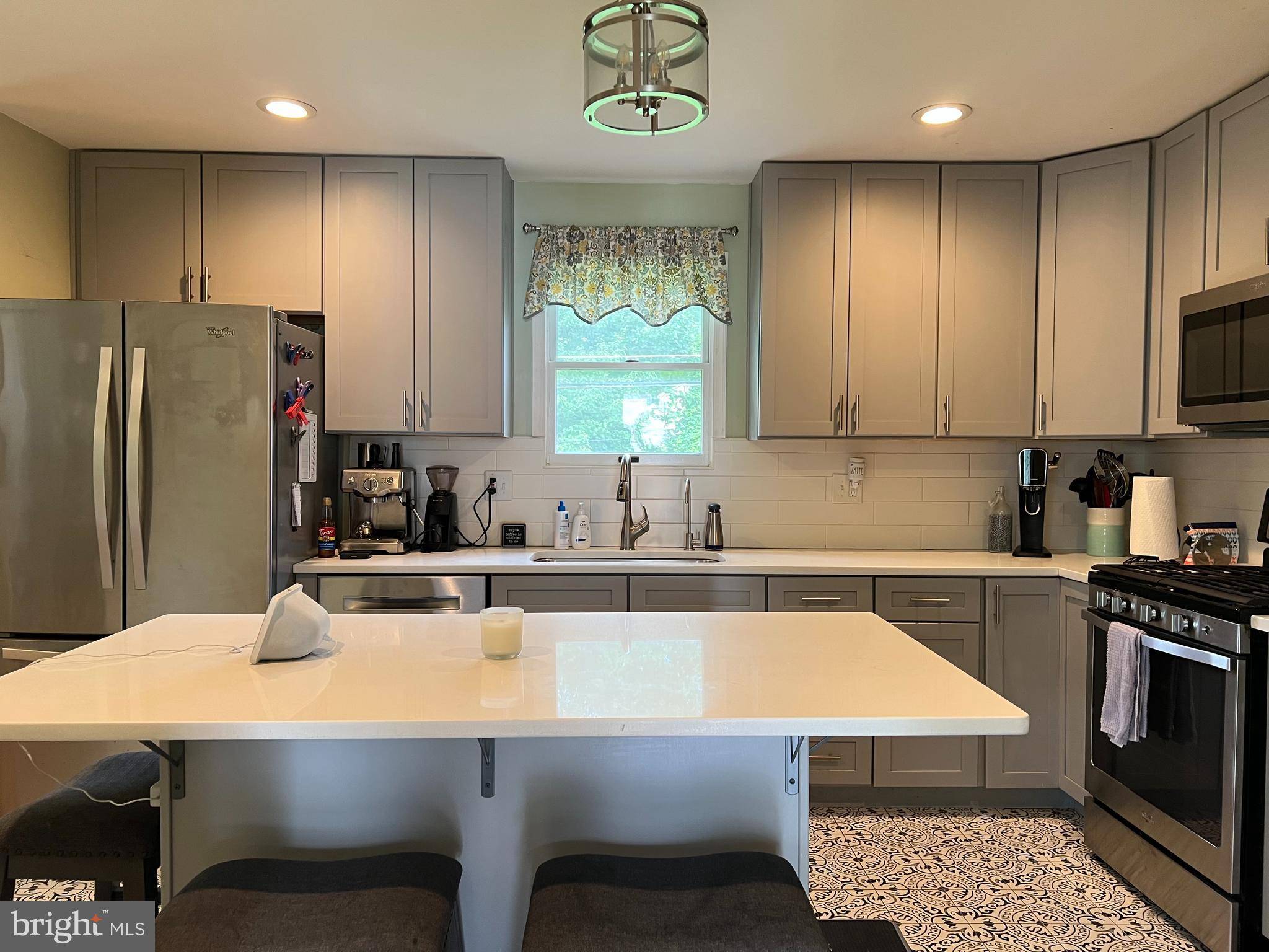 Wilmington, DE 19803,3904 BROOKFIELD LN