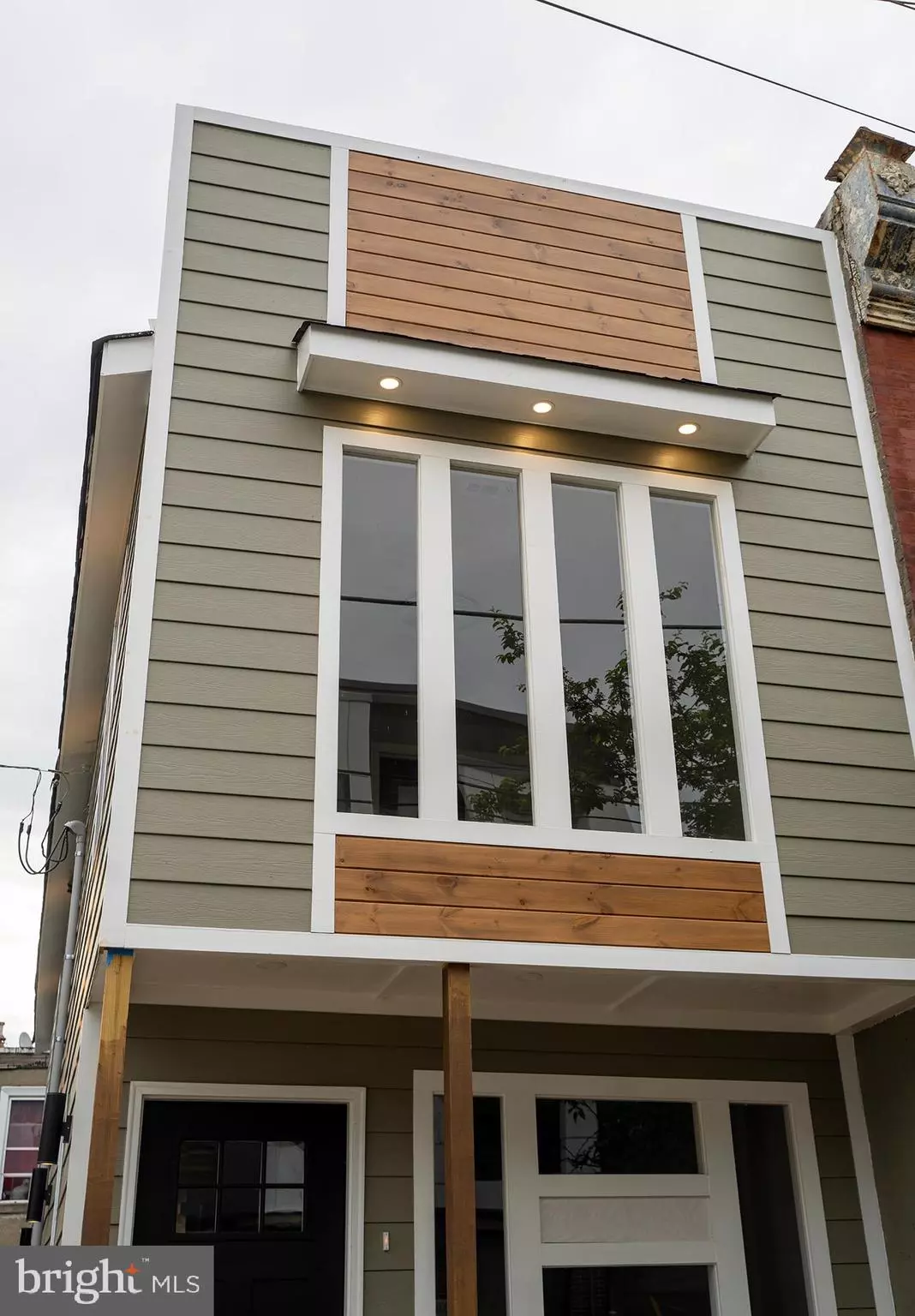 Philadelphia, PA 19122,2005 N LAWRENCE ST