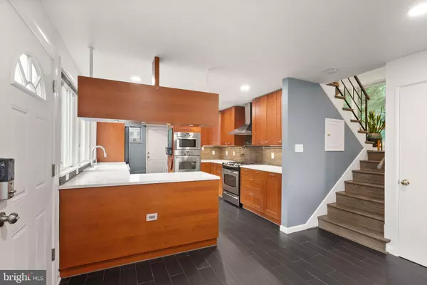 Alexandria, VA 22312,6322 BREN MAR DR