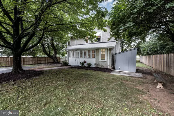 Rockville, MD 20850,628 GREAT FALLS RD