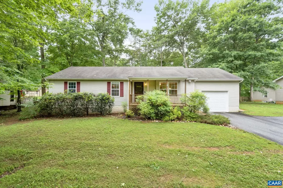 7 RIVERSIDE DR, Palmyra, VA 22963