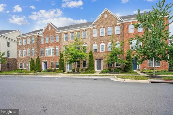 Herndon, VA 20171,3152 YEAGER DR