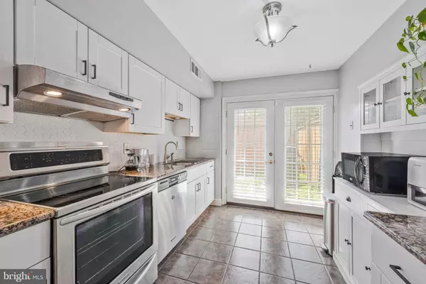 Columbia, MD 21044,11246 SNOWFLAKE CT #A-12-1