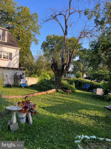 1838 LUKENS AVE, Willow Grove, PA 19090