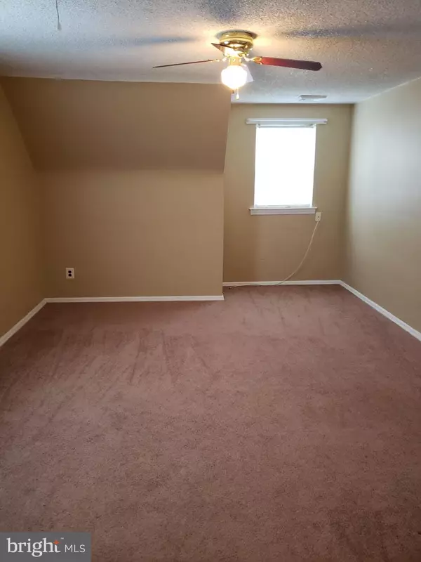Bellmawr, NJ 08031,1128 B LOGAN AVE
