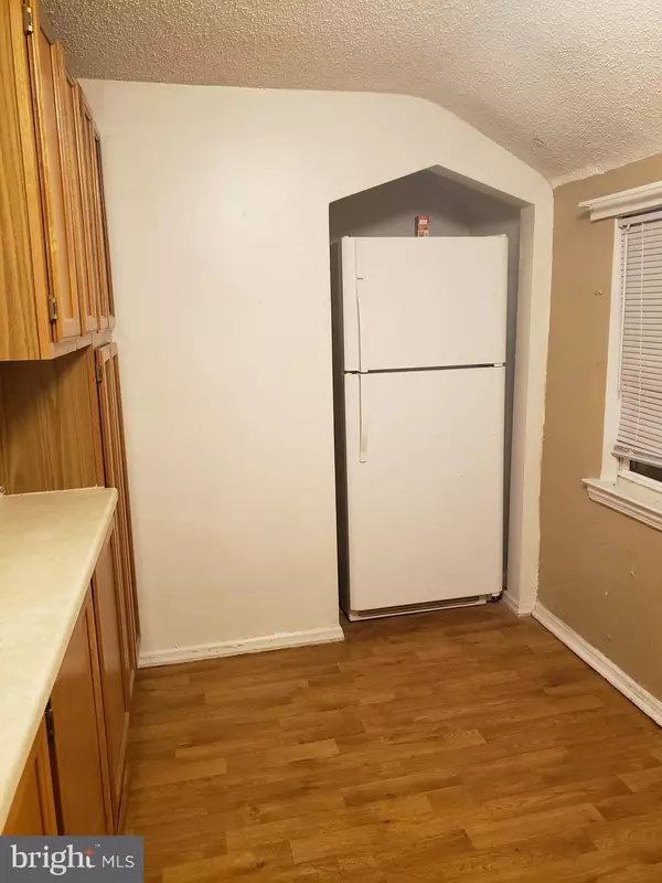 Bellmawr, NJ 08031,1128 B LOGAN AVE
