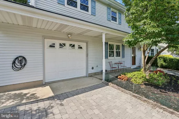 Allentown, NJ 08501,8 COATES RD