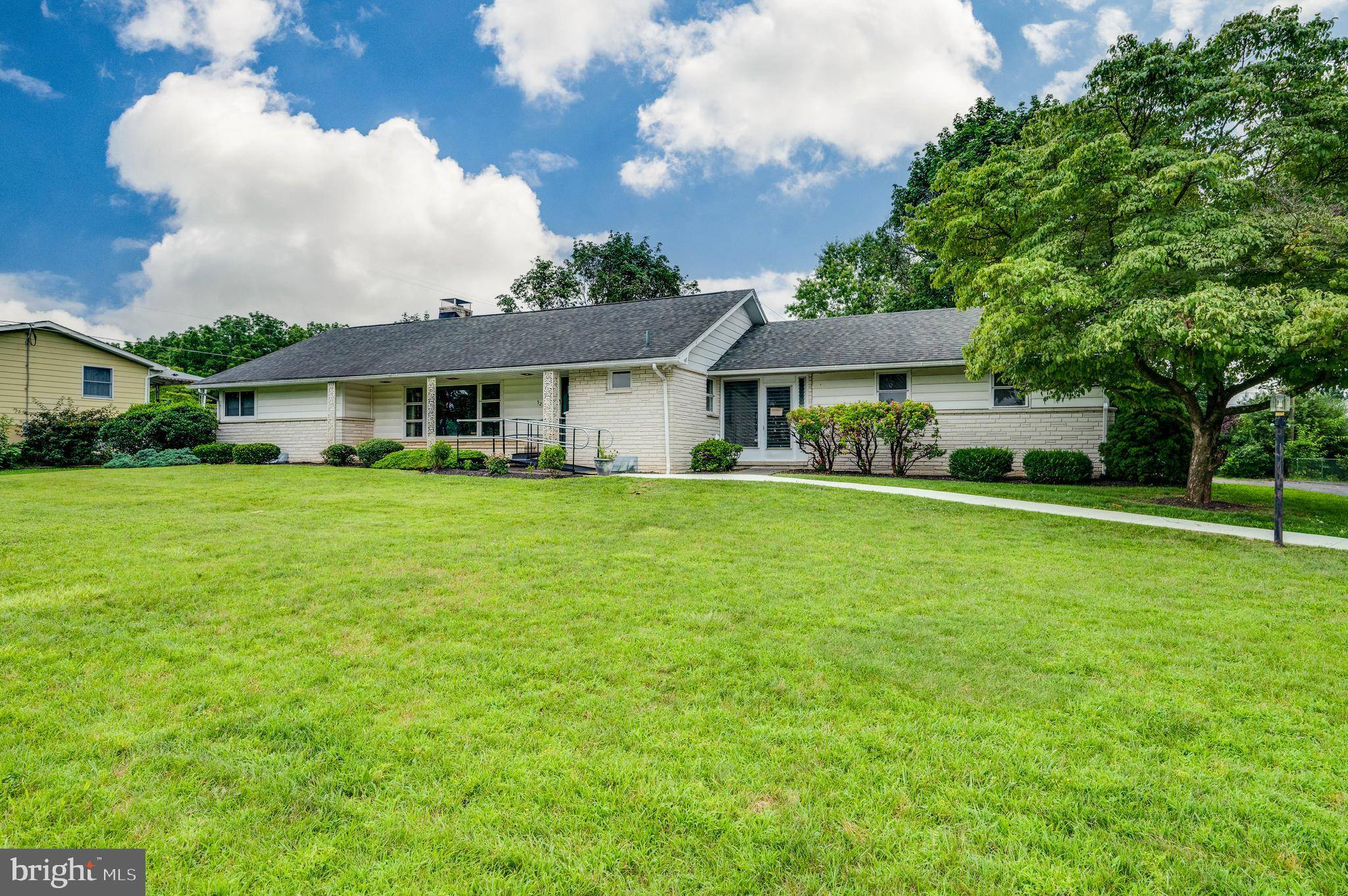 526 FLORIDA AVE, Reading, PA 19605