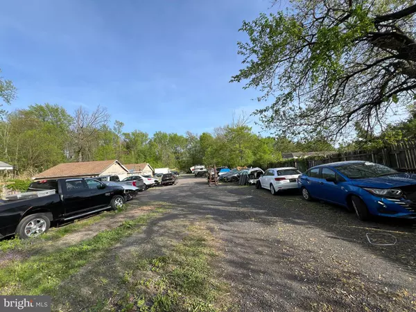 Bensalem, PA 19020,3727 HULMEVILLE RD