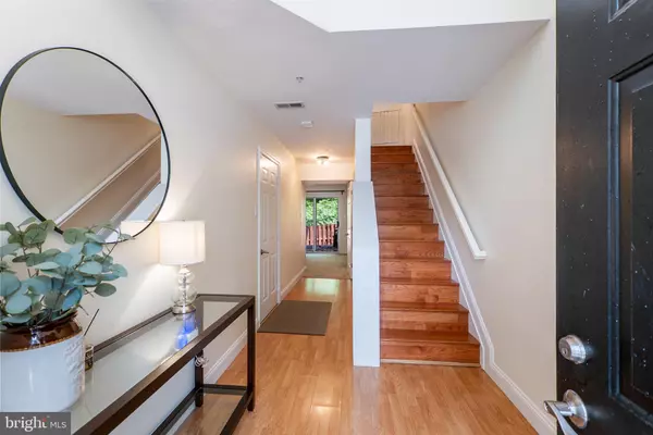 Columbia, MD 21045,6168 SILVER ARROWS WAY