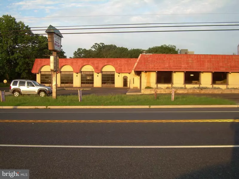 1289 S DELSEA DR, Vineland, NJ 08360