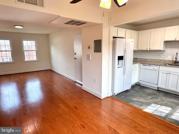 Alexandria, VA 22307,1801 BELLE VIEW BLVD #C2