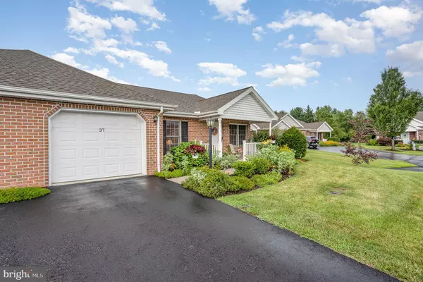 Mechanicsburg, PA 17050,37 BLUE MOUNTAIN VIS