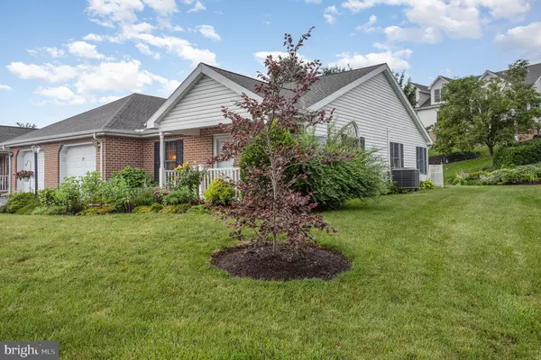 Mechanicsburg, PA 17050,37 BLUE MOUNTAIN VIS