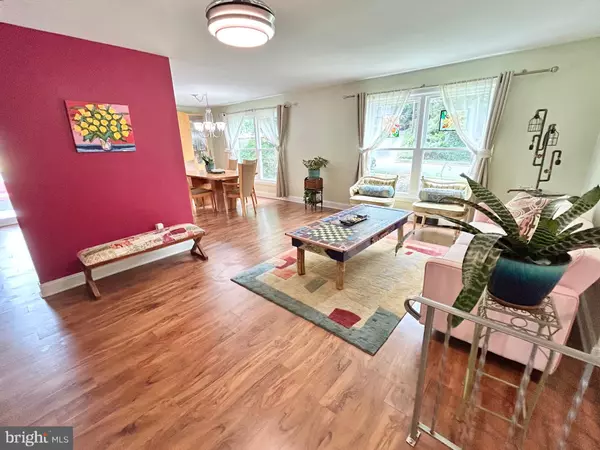 Turnersville, NJ 08012,102 BRYANT RD