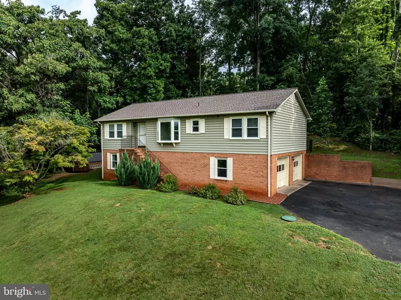 240 BOXLEY LN, Orange, VA 22960