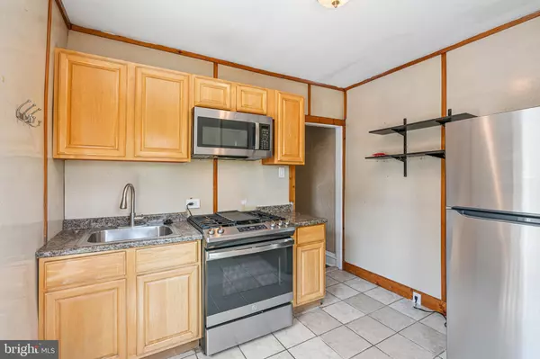 Philadelphia, PA 19127,206 RIPKA ST #2
