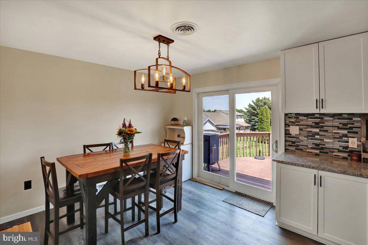 Lititz, PA 17543,73 SLEEPY HOLLOW RD