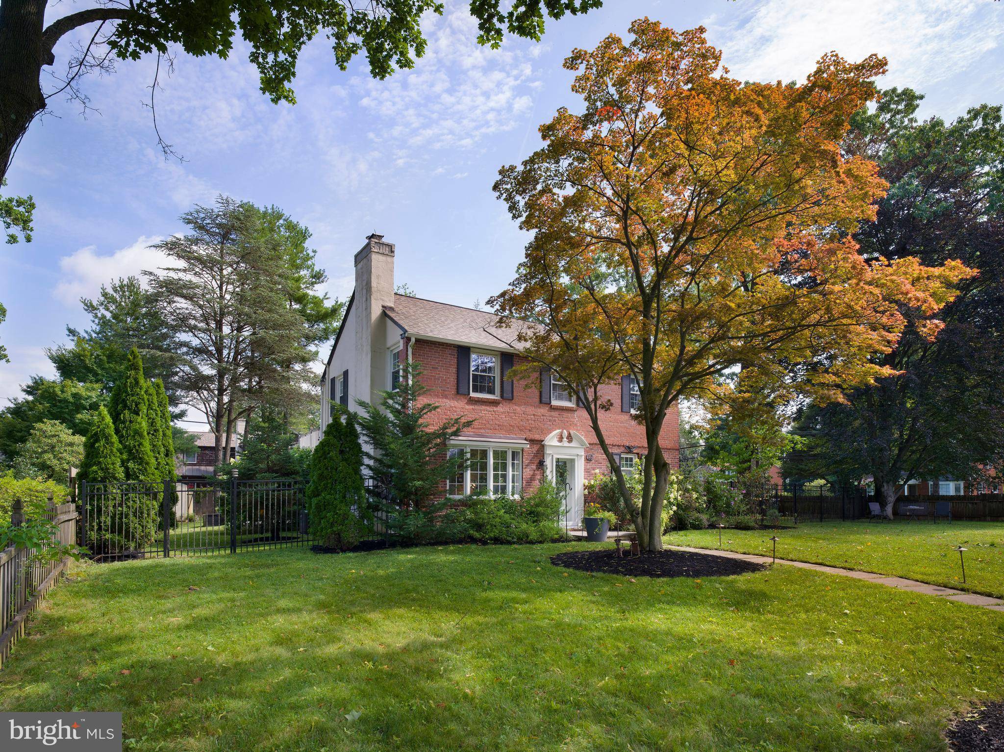 Wayne, PA 19087,499 WOODCREST RD