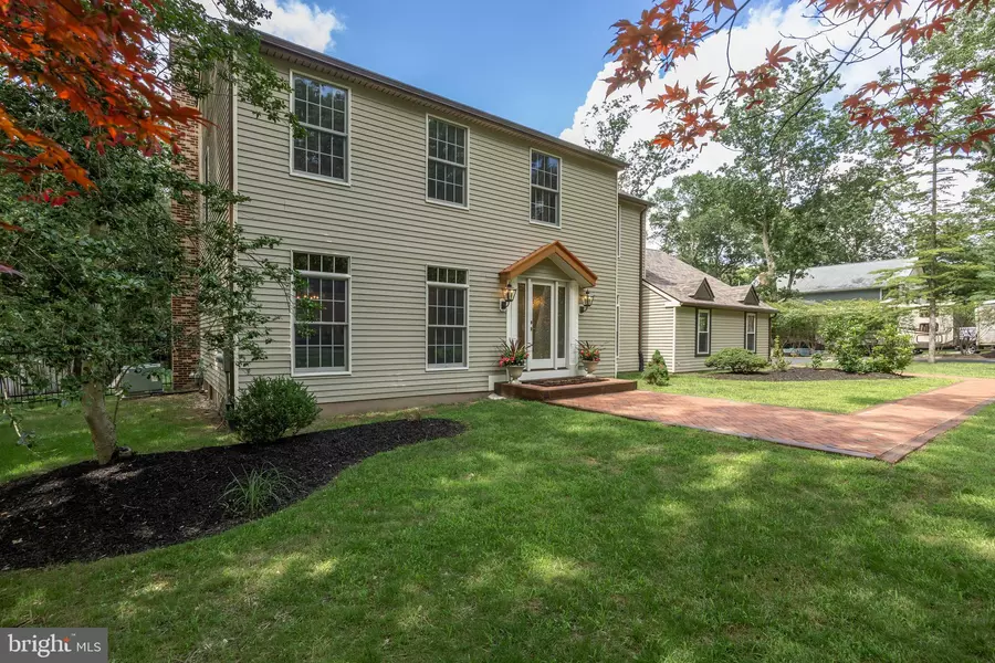 3 GRIST MILL CT, Medford, NJ 08055