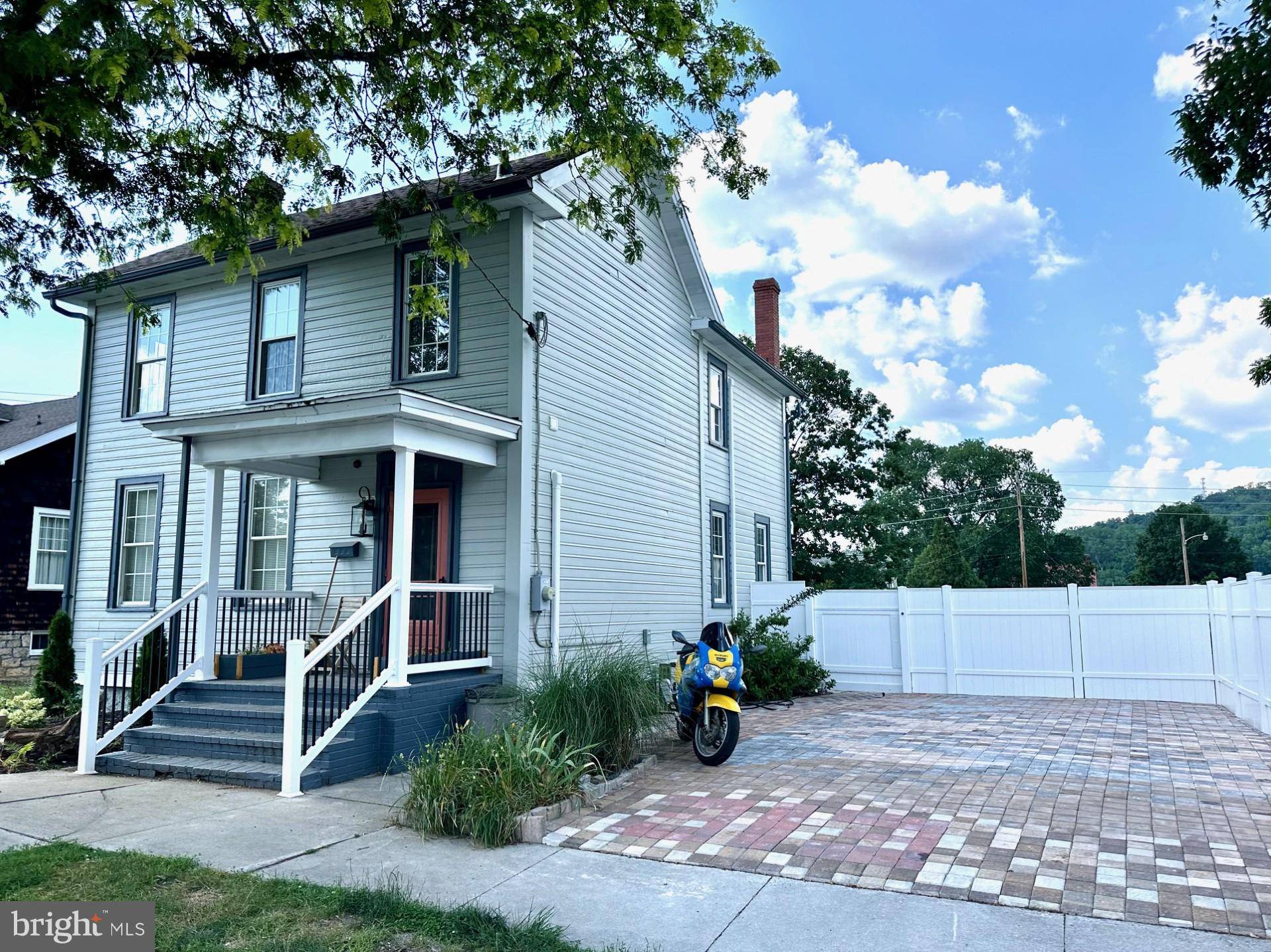 313 JOHN E, Bedford, PA 15522