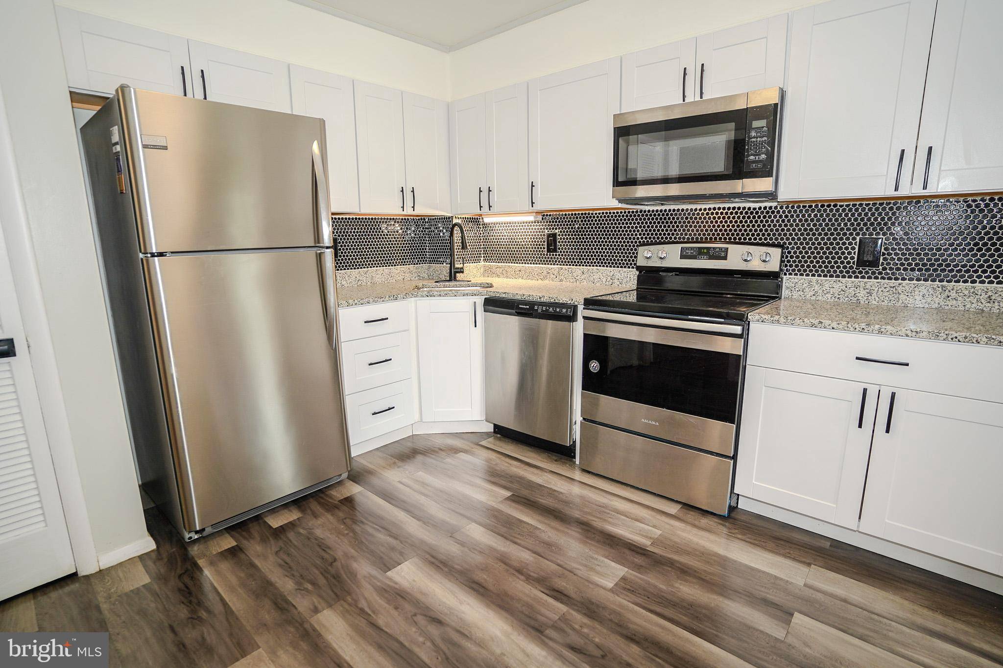 Baltimore, MD 21215,3737 CLARKS LN #304