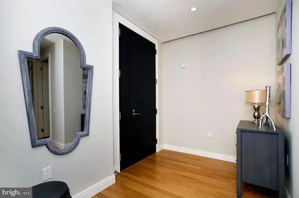 Washington, DC 20037,1177 22ND ST NW #4K