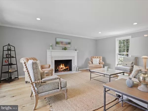 Vienna, VA 22182,1224 CARPERS FARM WAY